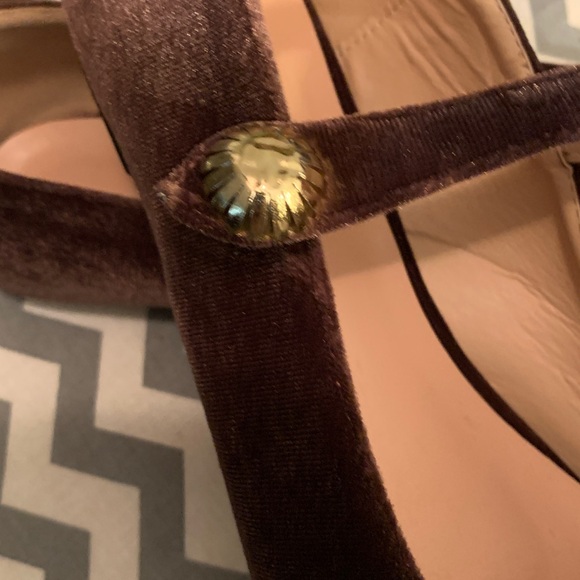 Chocolate crushed velvet like ballerina shoes - Picture 2 of 6